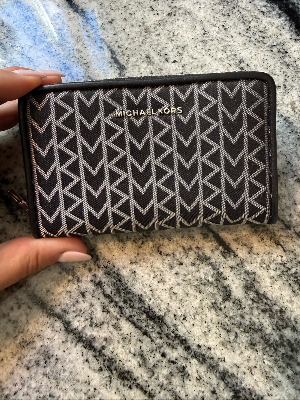 Michael Kors Black and White Monogram Zip Card Holder